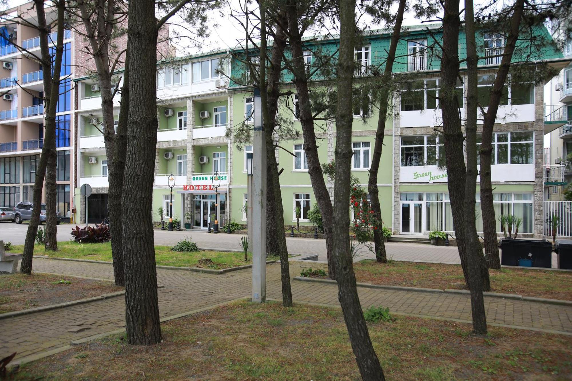 Green House Hotel Kobuleti ภายนอก รูปภาพ
