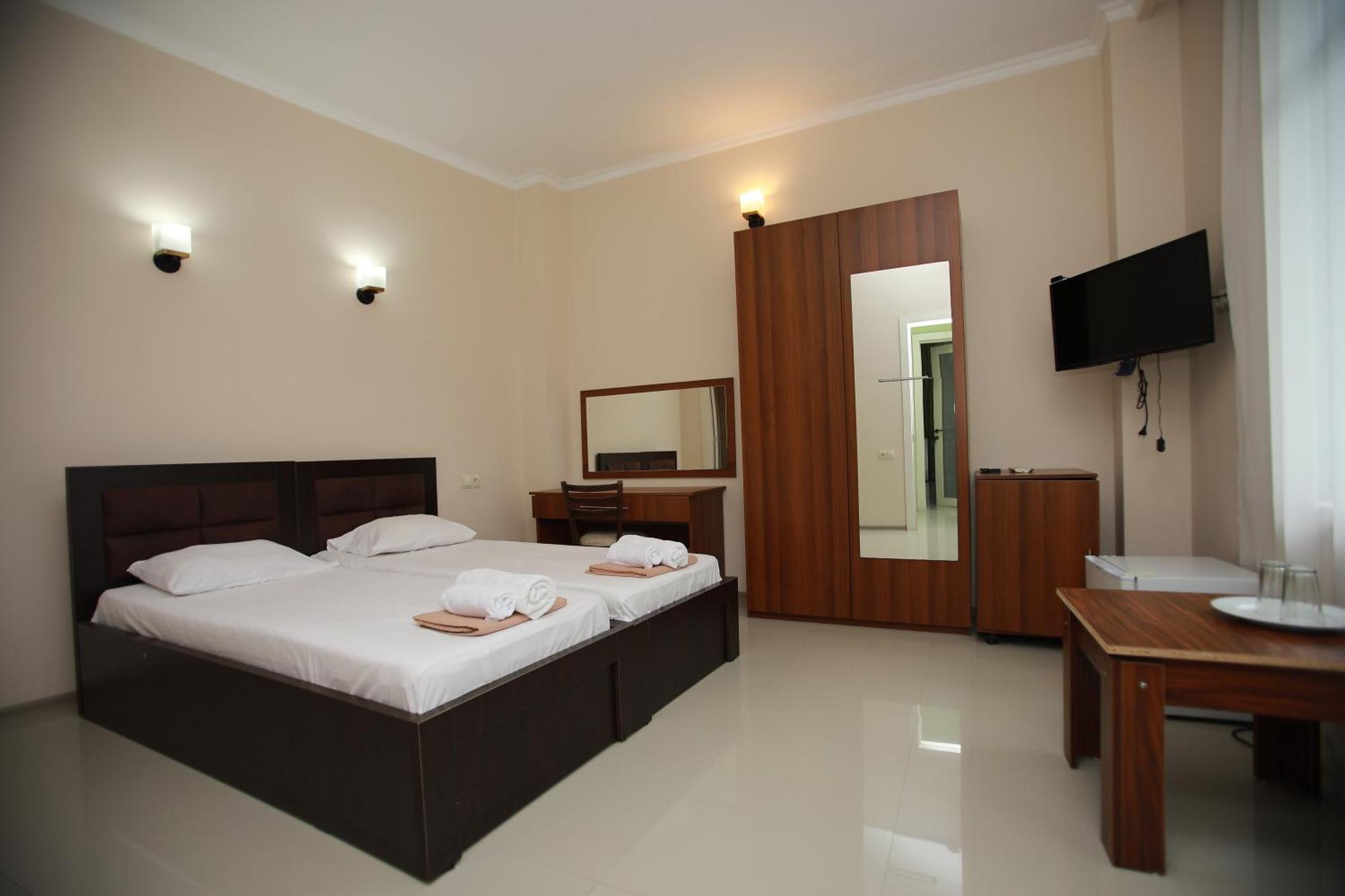 Green House Hotel Kobuleti ภายนอก รูปภาพ